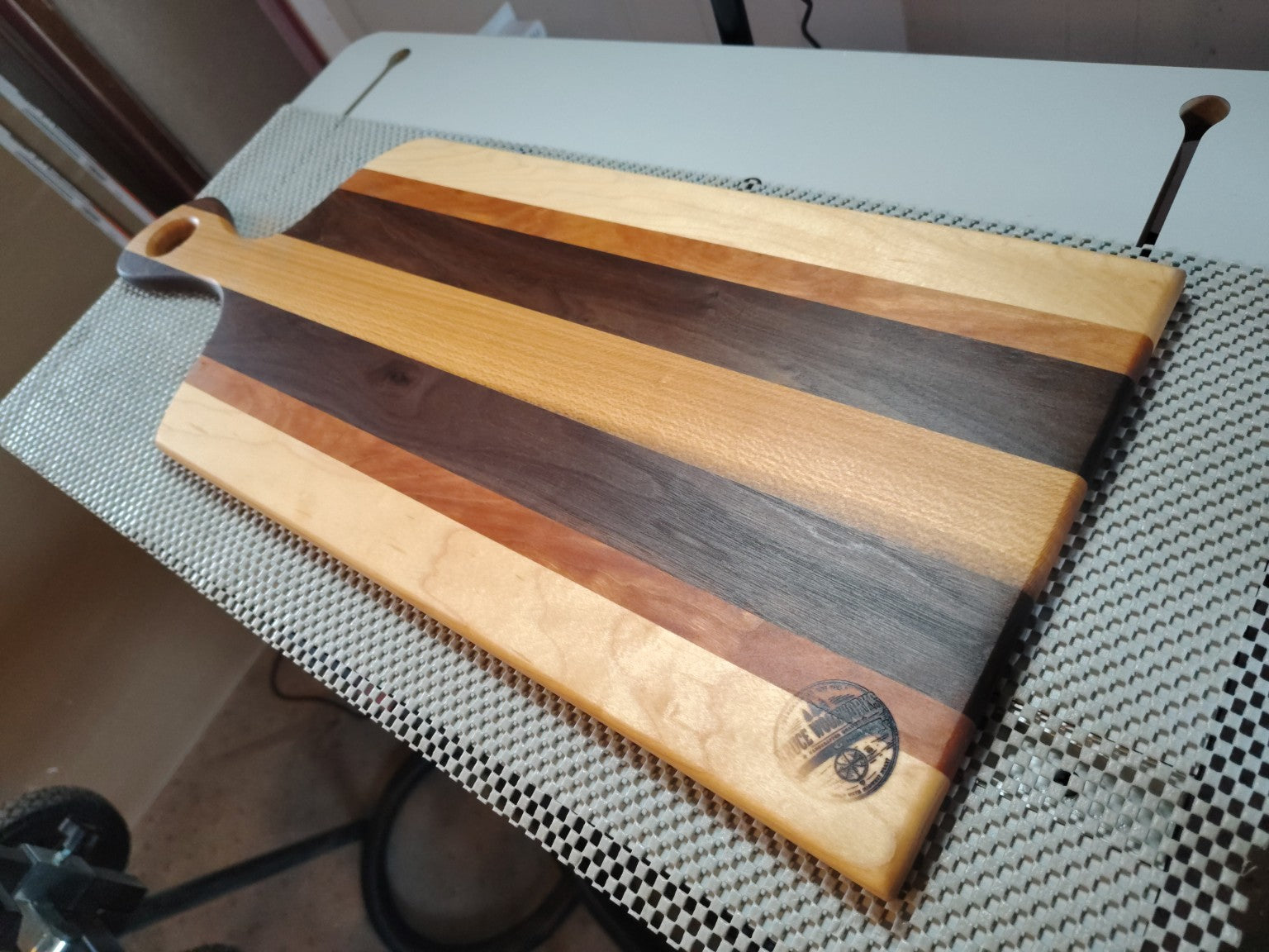 Handmade Quarter Sawn Sycamore Charcuterie Board – Walnut, Cherry & Maple
