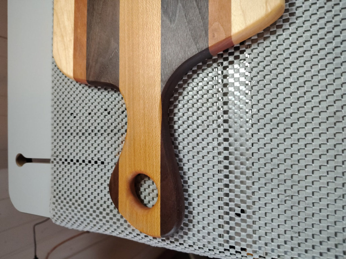Handmade Quarter Sawn Sycamore Charcuterie Board – Walnut, Cherry & Maple