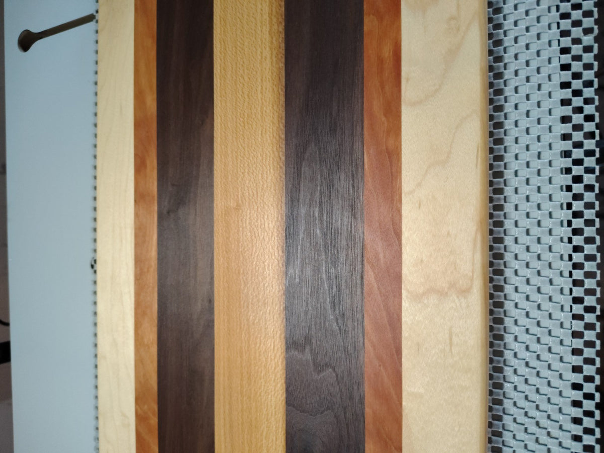 Handmade Quarter Sawn Sycamore Charcuterie Board – Walnut, Cherry & Maple